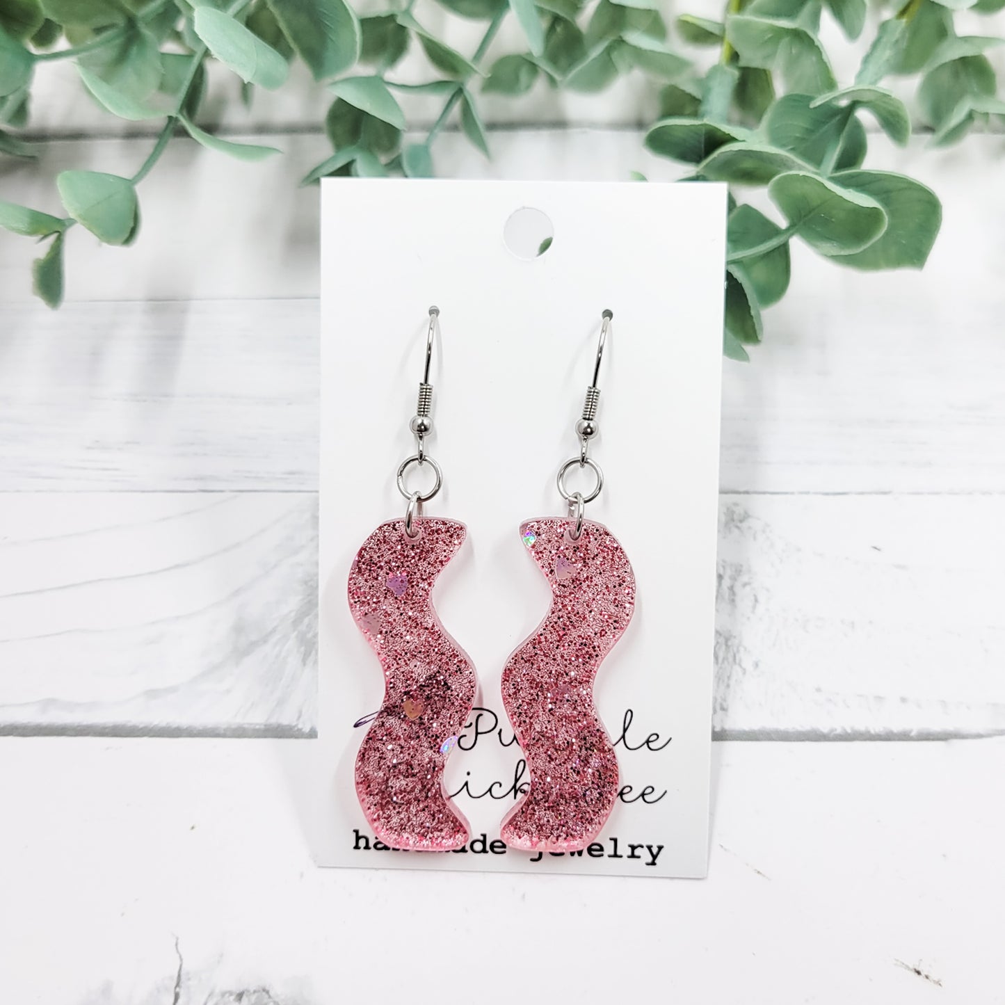 Glitter Pink Hearts Wavy Bar Dangle Earrings
