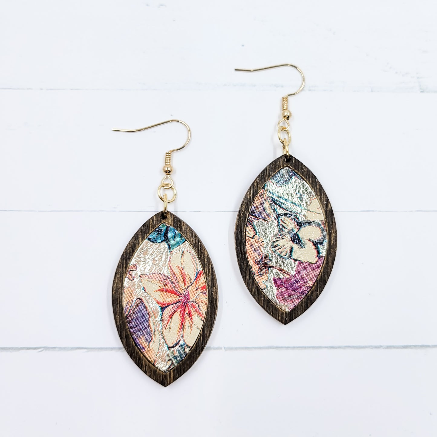 Wooden Petal - Metallic Summer Garden Leather Earrings