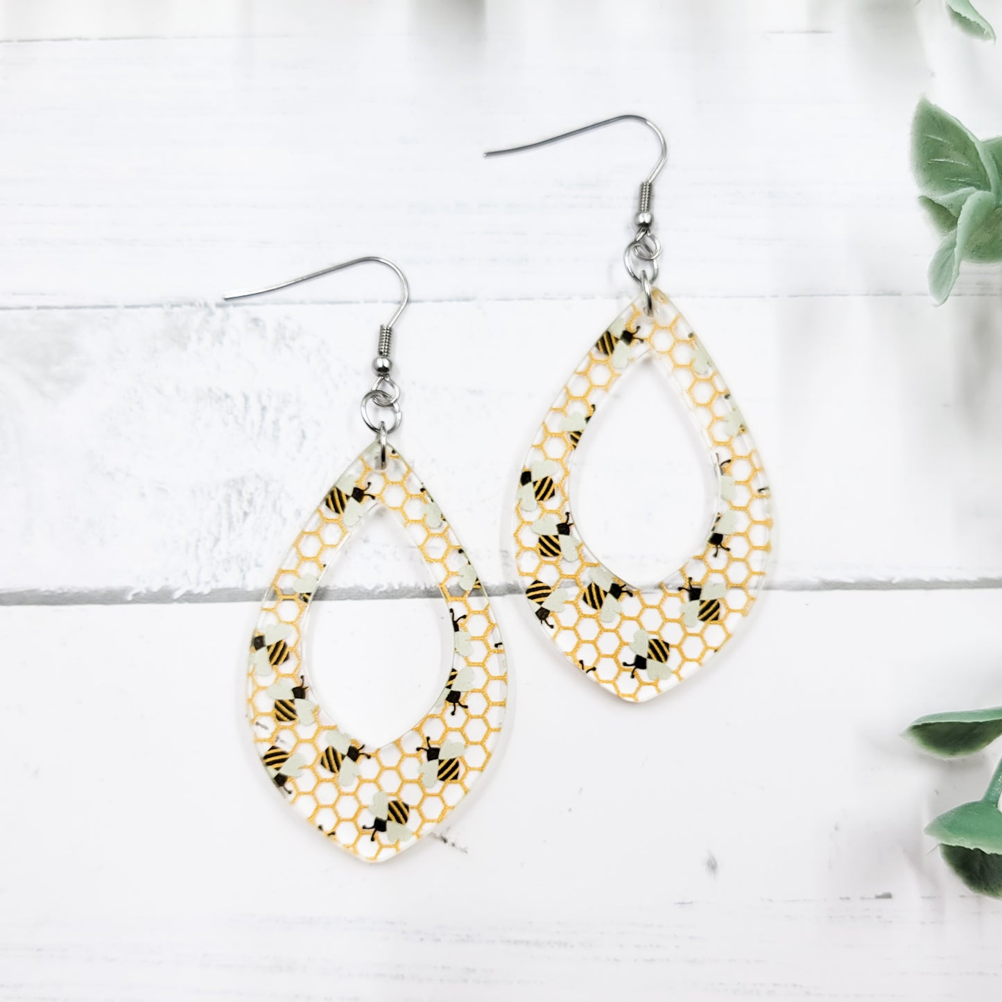 Honeycomb Open Pointed Teardrop Acrylic Teardrop Dangle Earrings