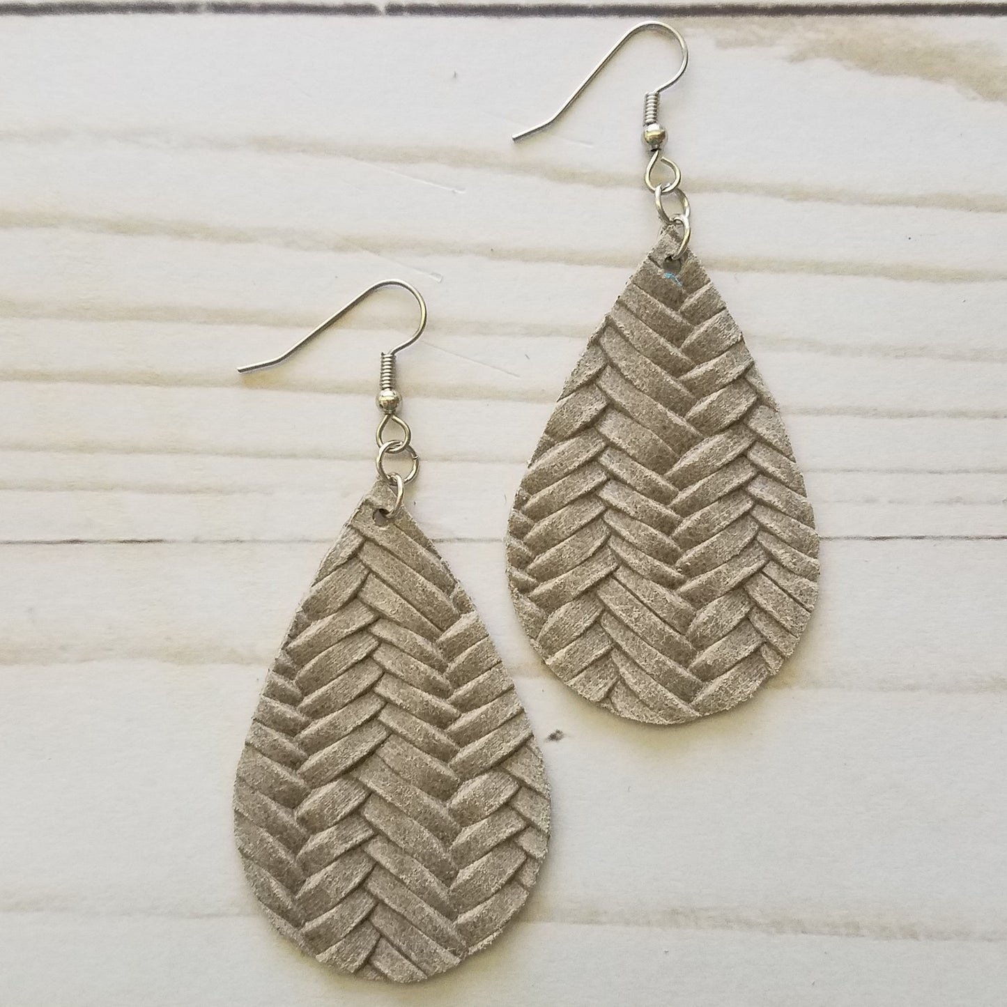 Stone Fish Tail Braid Leather Drop Earrings