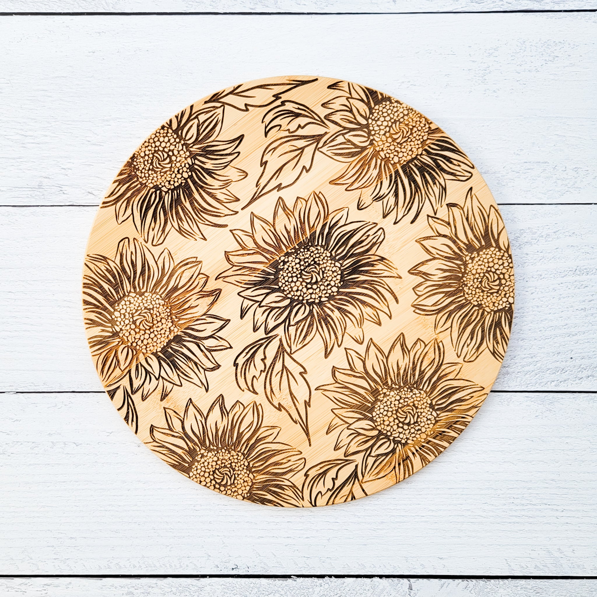 Sunflowers Engraved Round Cutting Board